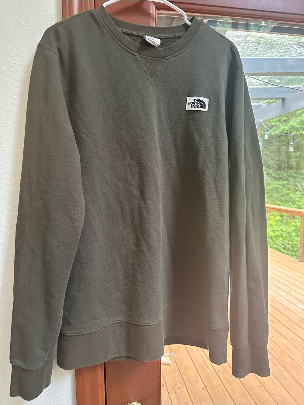 The North Face Men’s Crewneck Sweatshirt - Olive Green